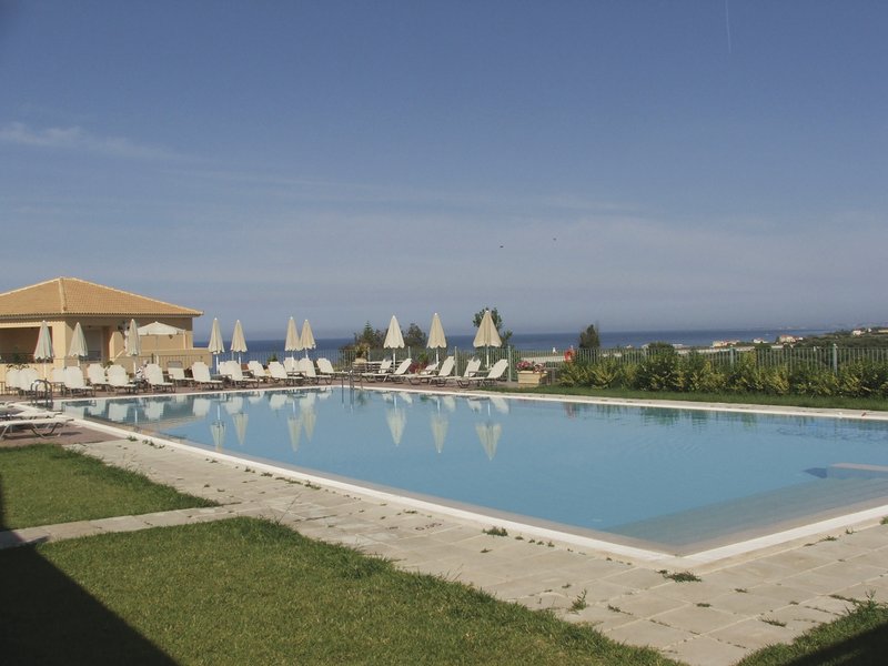 Kefalonia, Hotel & Suites Astra Village & Paradise Studios, Pool