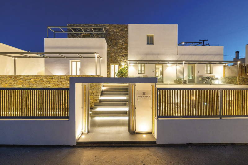 Paros, Parion Opus
