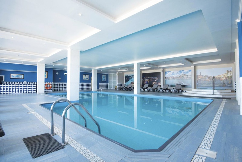 Porto, Vila Gale, Hallenbad