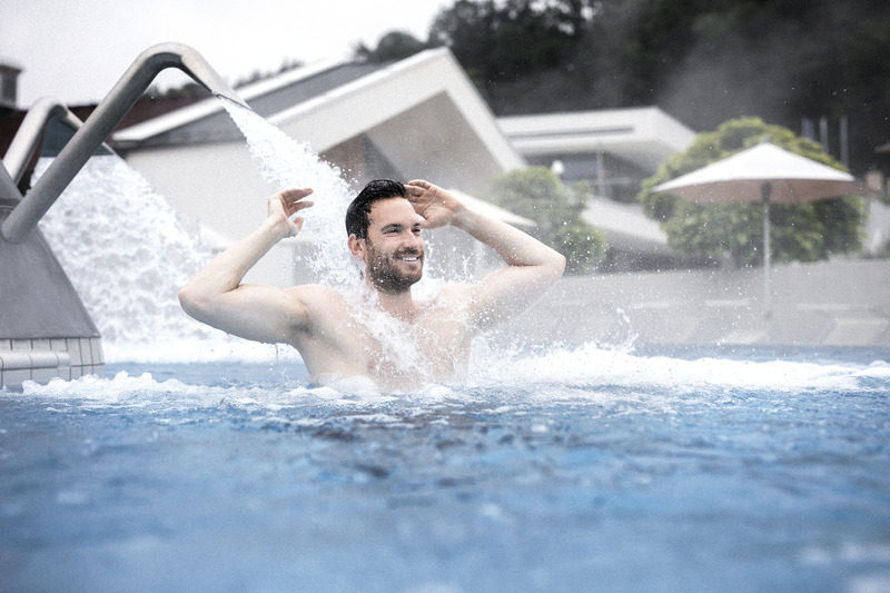 Steiermark, Quellenhotel Heiltherme Bad Waltersdorf, Massagebecken
