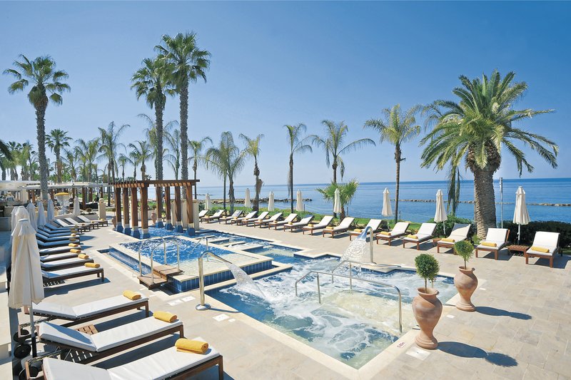 Paphos, Alexander the Great Beach Hotel, Pool