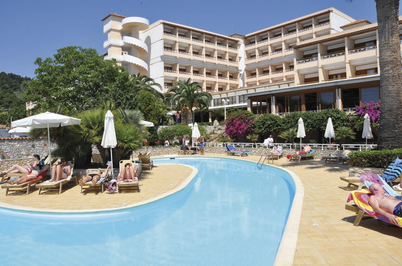Skiathos, Hotel Esperides Beach, Pool