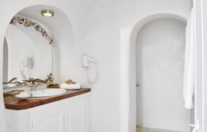 Santorin, Finikia Memories Hotel, Badezimmer