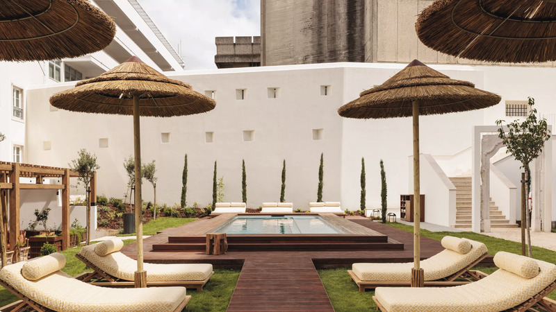 Lissabon, Hotel Locke de Santa Joana, Pool