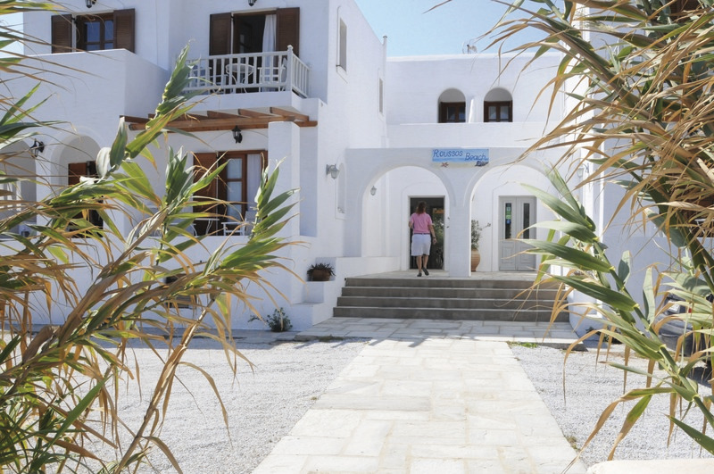Paros, Roussos Beach Hotel